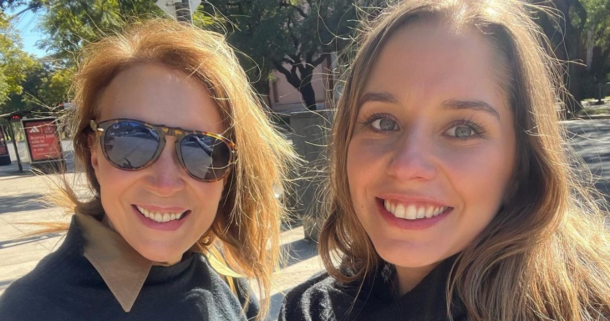 Fernanda Cornejo contó que está enamorada de jugador de La Roja y qué opina Karen Doggenweiler