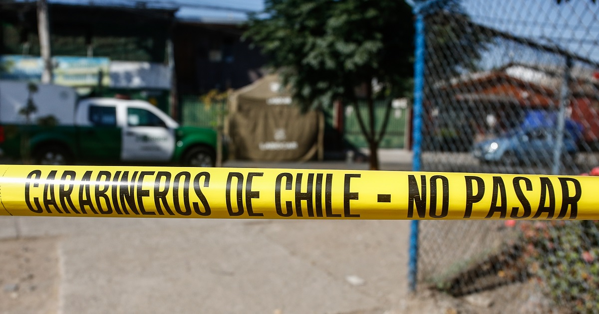 Carabinero de franco repelió encerrona en su contra en La Cisterna: mató a uno de los delincuentes