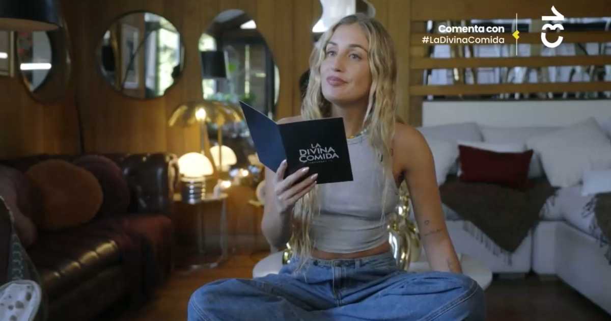 Daniela Castro mostró su casa en La Divina Comida: tiene altar con ánforas de perritos fallecidos