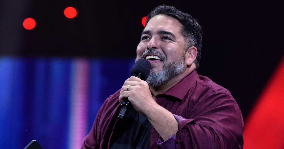 Rodrigo Villegas presenta 