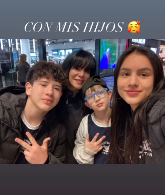 Anita Alvarado mostró lo mucho que ha crecido Judd, su hijo menor: ya tiene 10 años