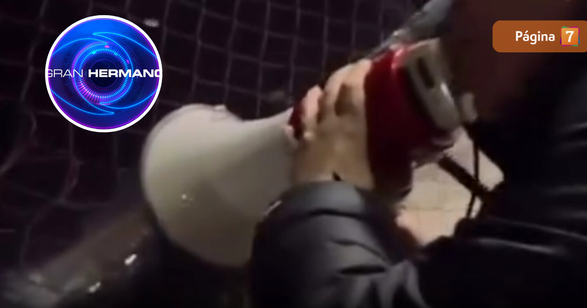 Esposa de jugador de Gran Hermano viajó a Argentina: se grabó gritando con megáfono fuera de la casa