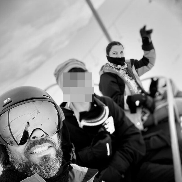 Jorge Valdivia mostró paseo familiar con su hijo menor y Maite Orsini en la nieve: publicó foto