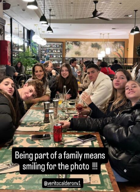 Julián Elfenbein publicó especial foto con su pareja e hijos: "Ser parte de una familia significa…"