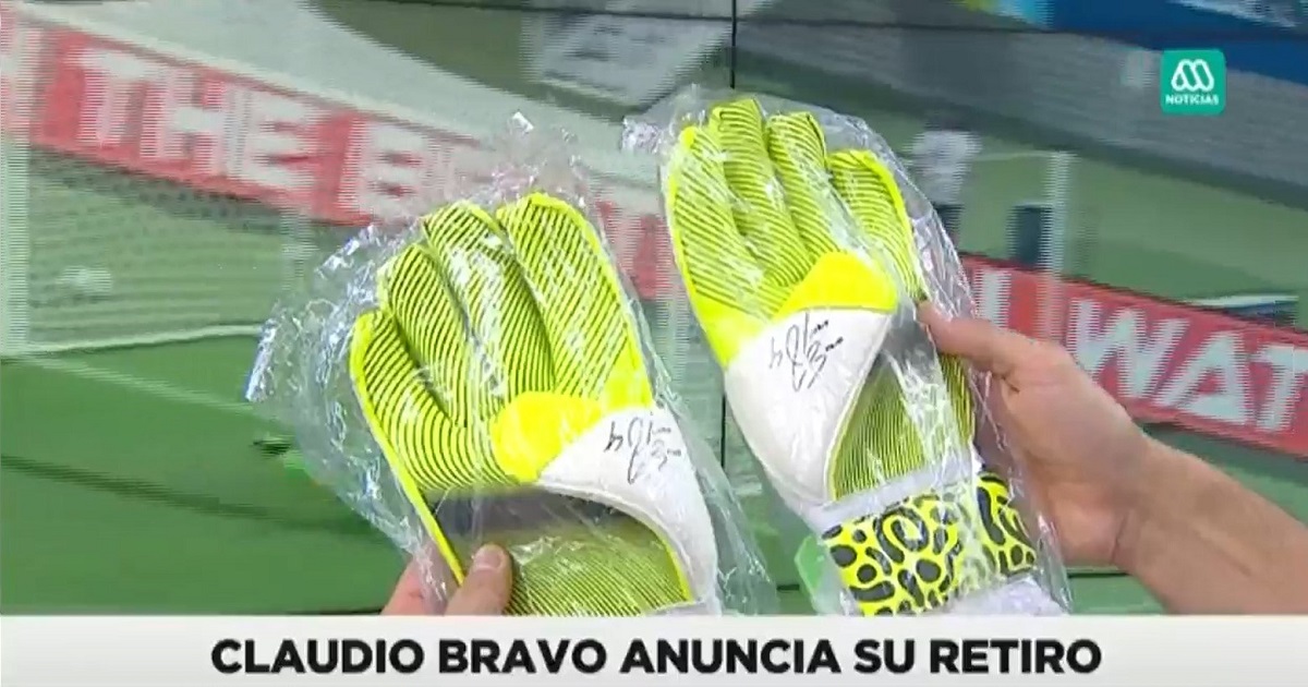Rodrigo Sepúlveda se emocionó tras retiro de Claudio Bravo: recibió especial regalo del arquero