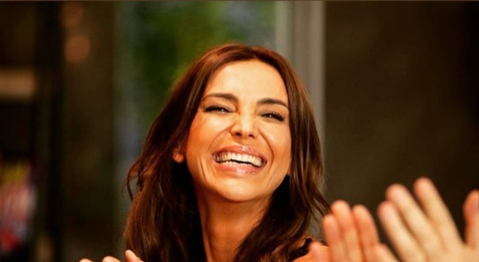 Carla Ballero recordó la poco saludable forma que tenía de 'quemarse': así consiguió su tono de piel