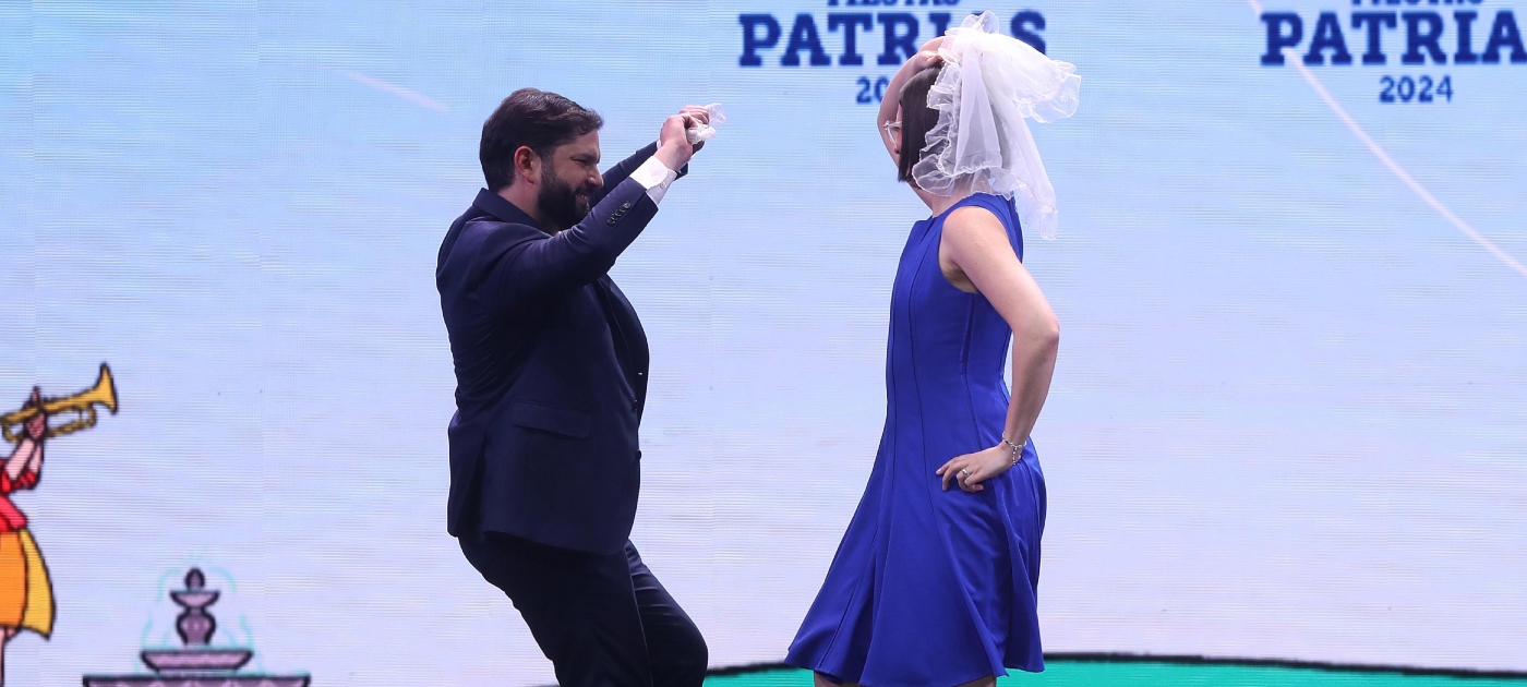 Presidente Boric y alcaldesa Hassler inauguran fiestas patrias con tradicional pie de cueca