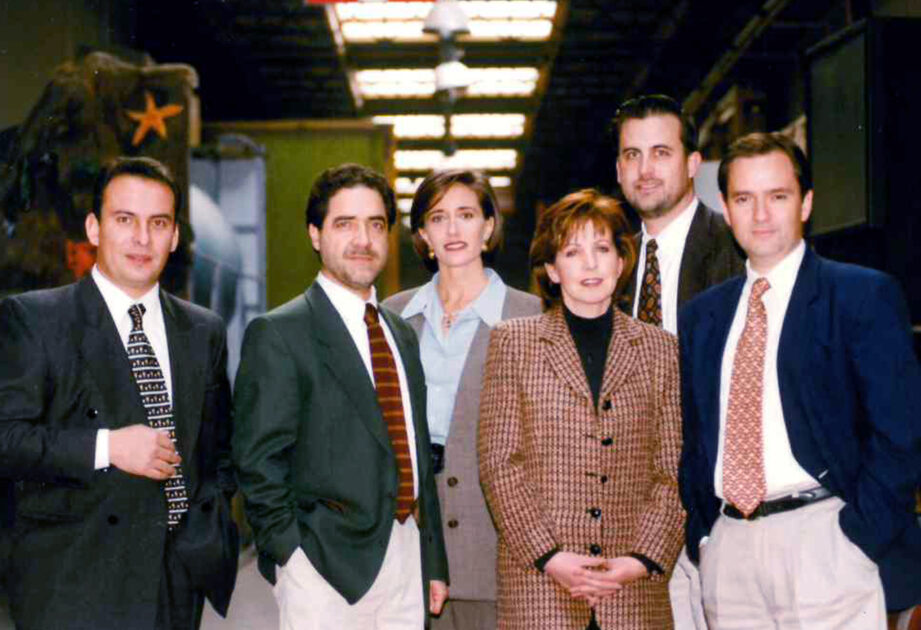 Destacado periodista de Canal 13 dice adiós a la estación después de 33 años