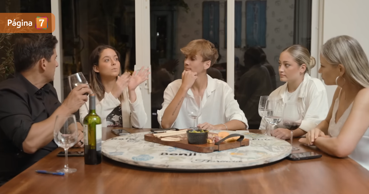 Rafa Araneda y Marce Vacarezza impactados con propuestas que le llegan a sus hijas: 