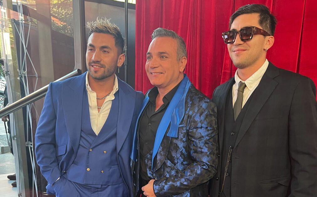 Premios Cordillera 2024: Luis Jara orgulloso al desfilar con sus hijos en la alfombra roja