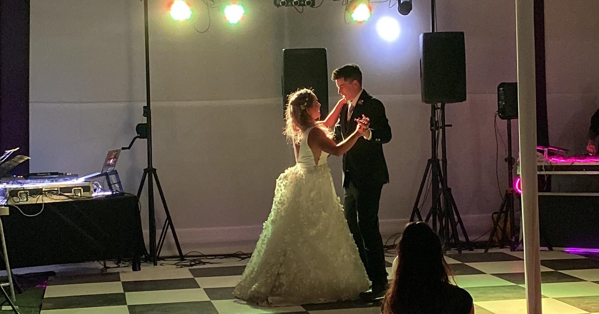 Makarena Pinto y el vals de matrimonio