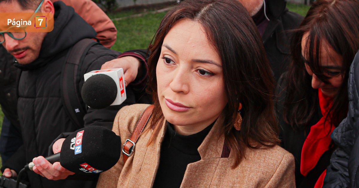 Camila Polizzi denunció que carabinero le pidió préstamo de $20 millones durante control policial