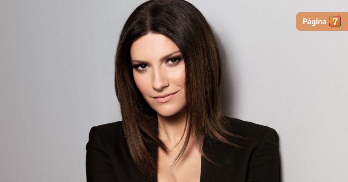 Laura Pausini sufrió importante caída en pleno concierto: 