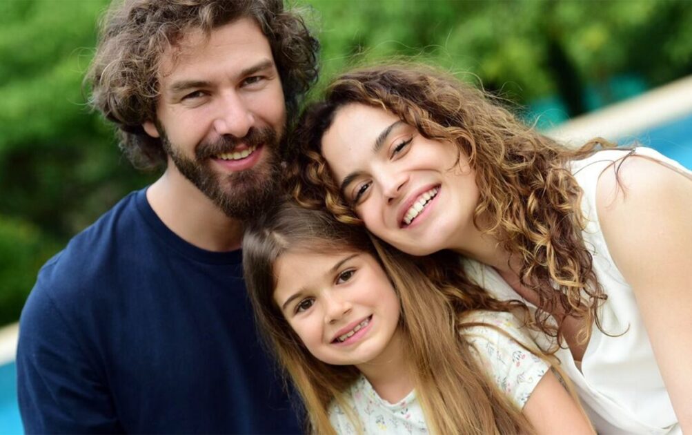 "Mamá por accidente", la nueva teleserie con la que Canal 13 renovará su parrilla desde este lunes