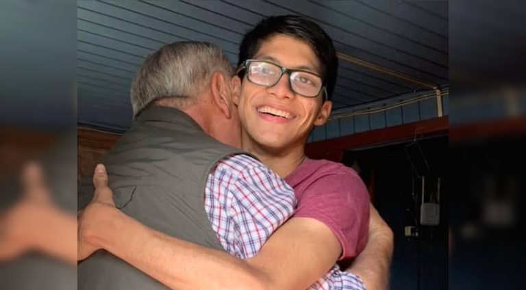 Joven con parálisis cerebral obtuvo puntaje nacional en PAES de Matemáticas: 