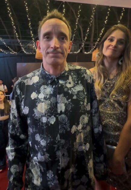 Nicolás Saavedra presentó a su nueva pareja en los Premios Caleuche