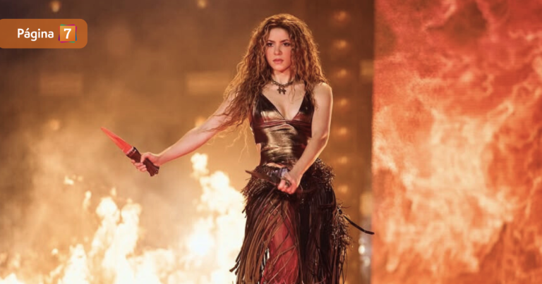 Con 31 canciones y 13 cambios de vestuario: Shakira partió con 'Las mujeres ya no lloran World Tour'