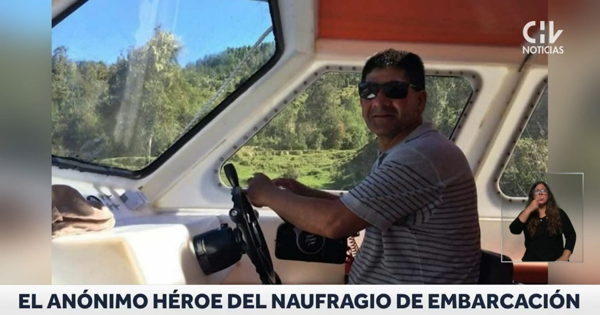 Juan Barrera, rescatista en Bahía Mansa