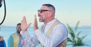 José Antonio Neme muestra su cambio de look