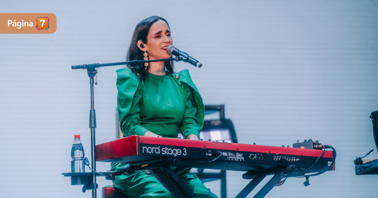 ¿A quién se la dedicó? Julieta Venegas aclaró mito sobre creación de su éxito 
