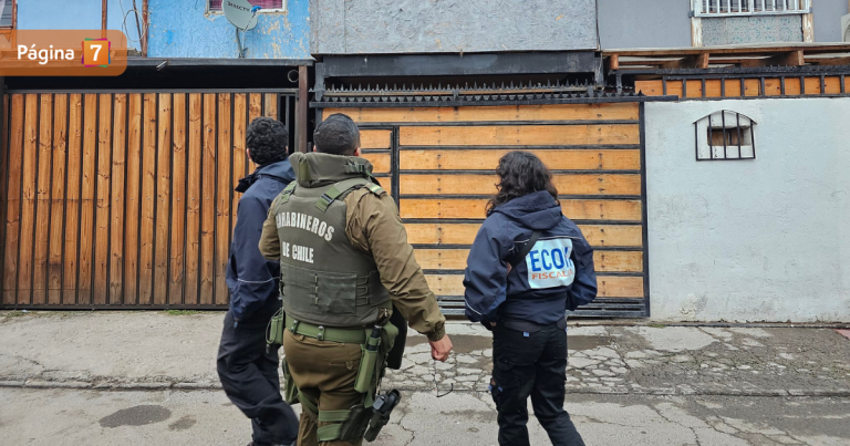 Madre e hija son baleadas mientras estaban en su casa de Quilicura: les dispararon desde el exterior
