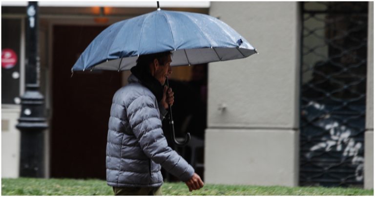 ¿Lloverá en Santiago? Un río atmosférico podría romper el “escote del diablo”