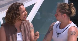 Matías Vega intervino y llamó la atención a Princeso en actividad de Mundos Opuestos