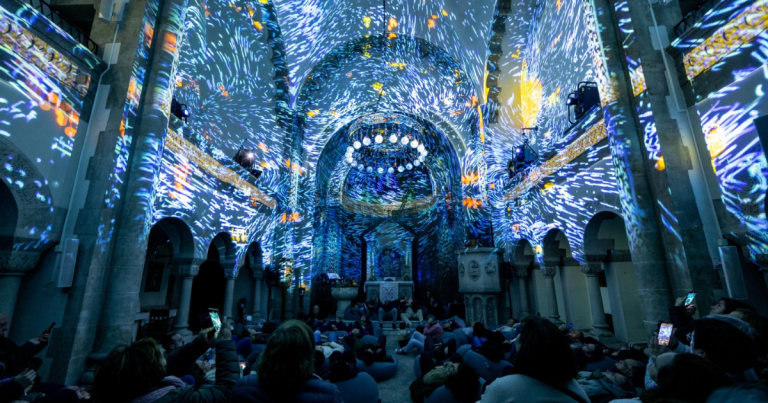 Génesis: el mágico show de luces y música que llega a Santiago tras éxito en el extranjero