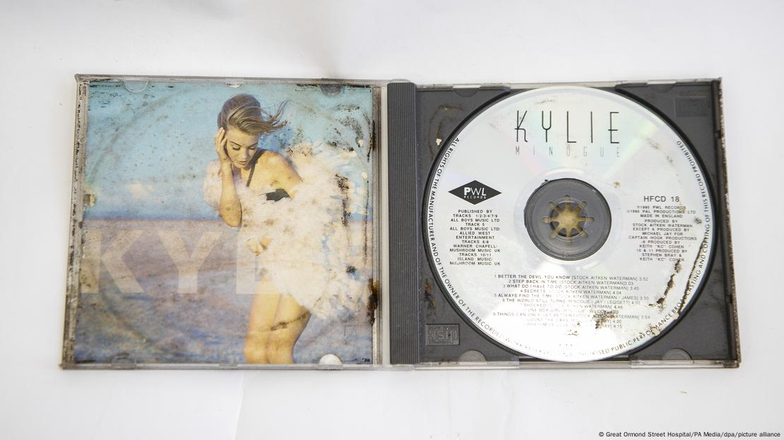 Desentierran cápsula del tiempo con cosas que guardó 'Lady Di' hace tres décadas: esto descubrieron