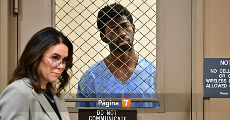 Rapero Lil Nas X es acusado de 4 delitos tras vagar en ropa interior por Los Angeles