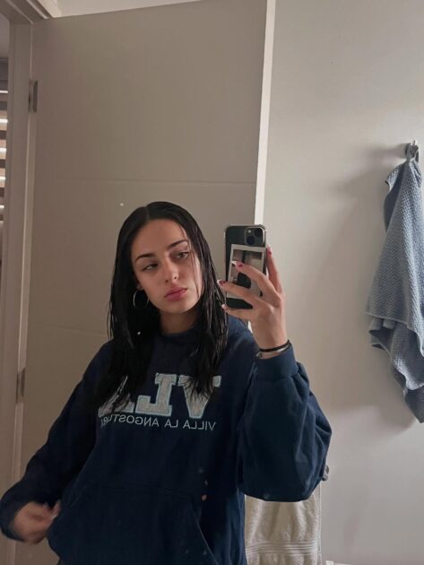 Helen Mrugalski, Sofía de Sres. Papis