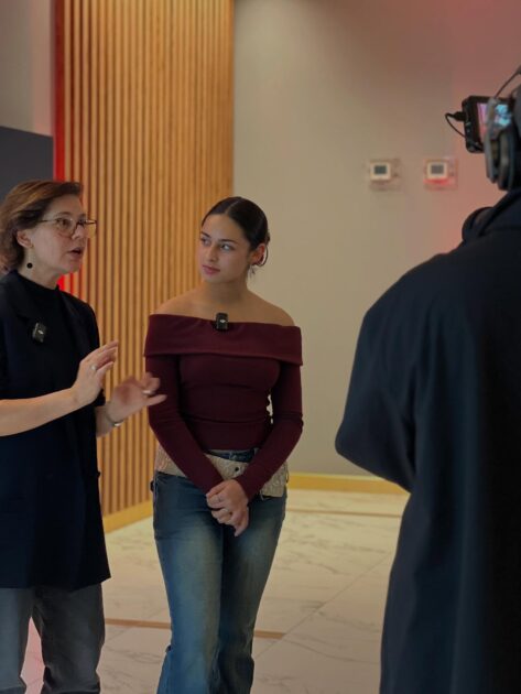 Helen Mrugalski, Sofía de Sres. Papis