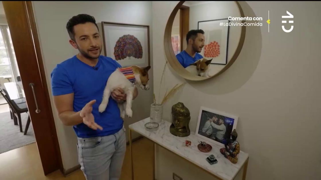 Hugo Valencia abrió las puertas de su casa en La Divina Comida: singular detalle llamó la atención