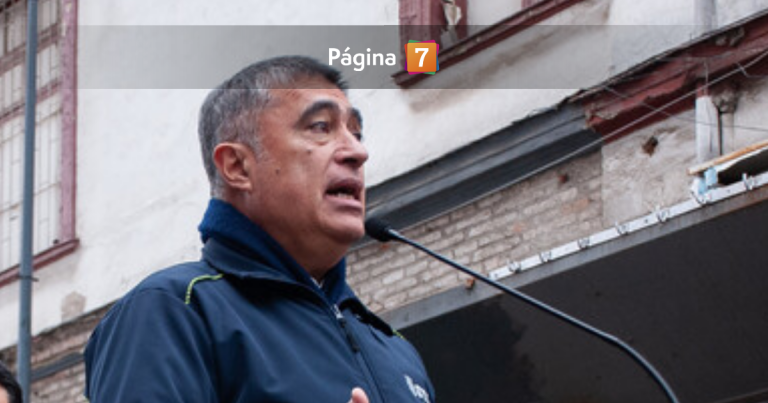 Alcalde Desbordes rompe costumbre del pie de cueca con representante del Gobierno