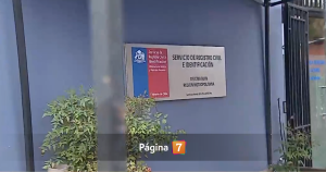 detienen a funcionarias del registro civil de Buin por robo