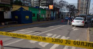 Horrendo hallazgo en Estación Central: encuentran a joven extranjero asesinado dentro de un cité