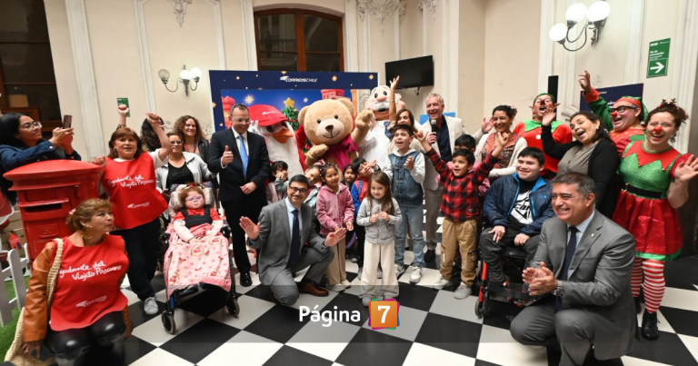 CorreosChile comenzó su campaña de Navidad 2025: cómo participar y apadrinar una carta