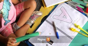 Polémica en jardín de la FACh: educadoras habrían difundido fotos de niños para burlarse en WhatsApp