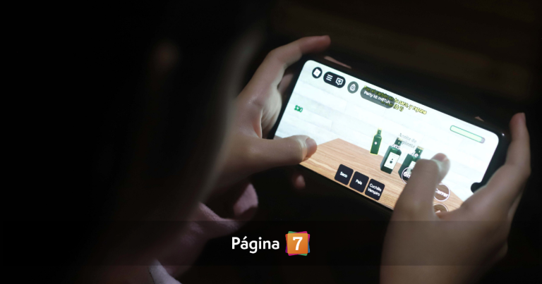 Senado aprueba prohibir uso de celulares en todos los niveles educativos del país