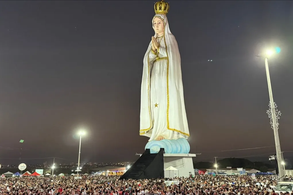 Inauguran colosal estatua de Virgen de 54 metros de alto en Brasil: superó al Cristo Redentor