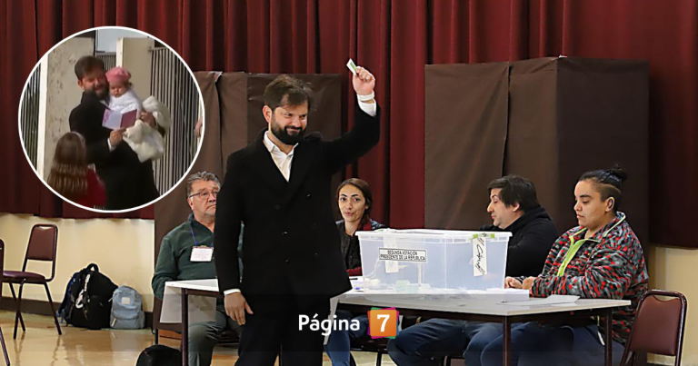 Presidente Boric llegó a votar con su hija Violeta: 
